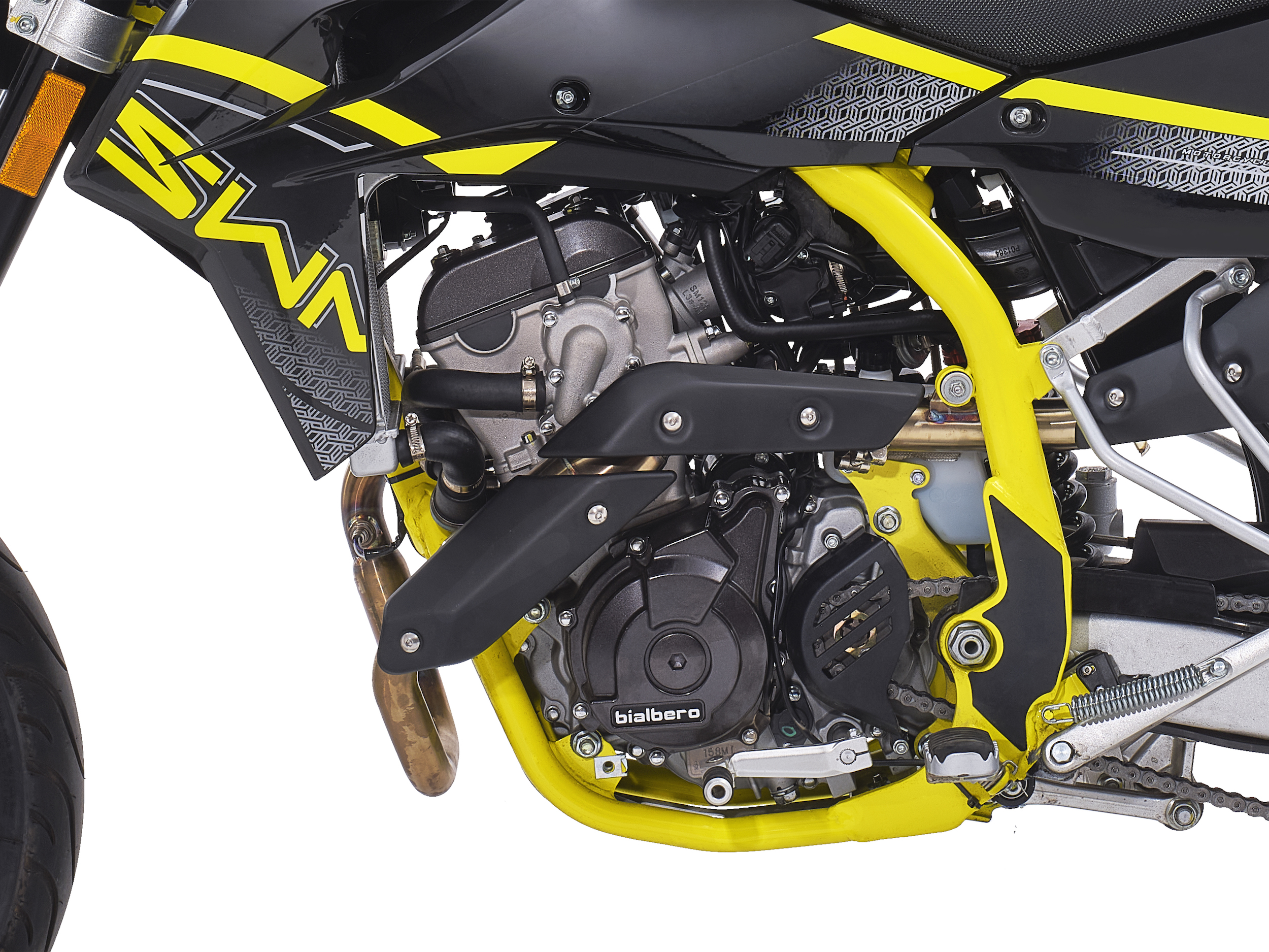 swm-sm125r-abs-yb-engine
